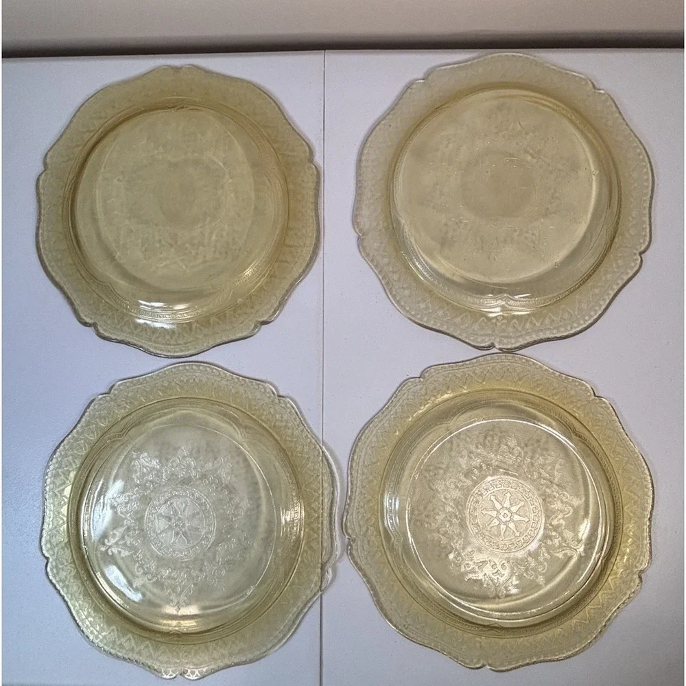 4 Federal Glass Patrician Spoke Dinner Plates 11